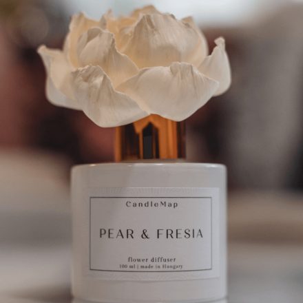 Pear & fresia Flower diffuser